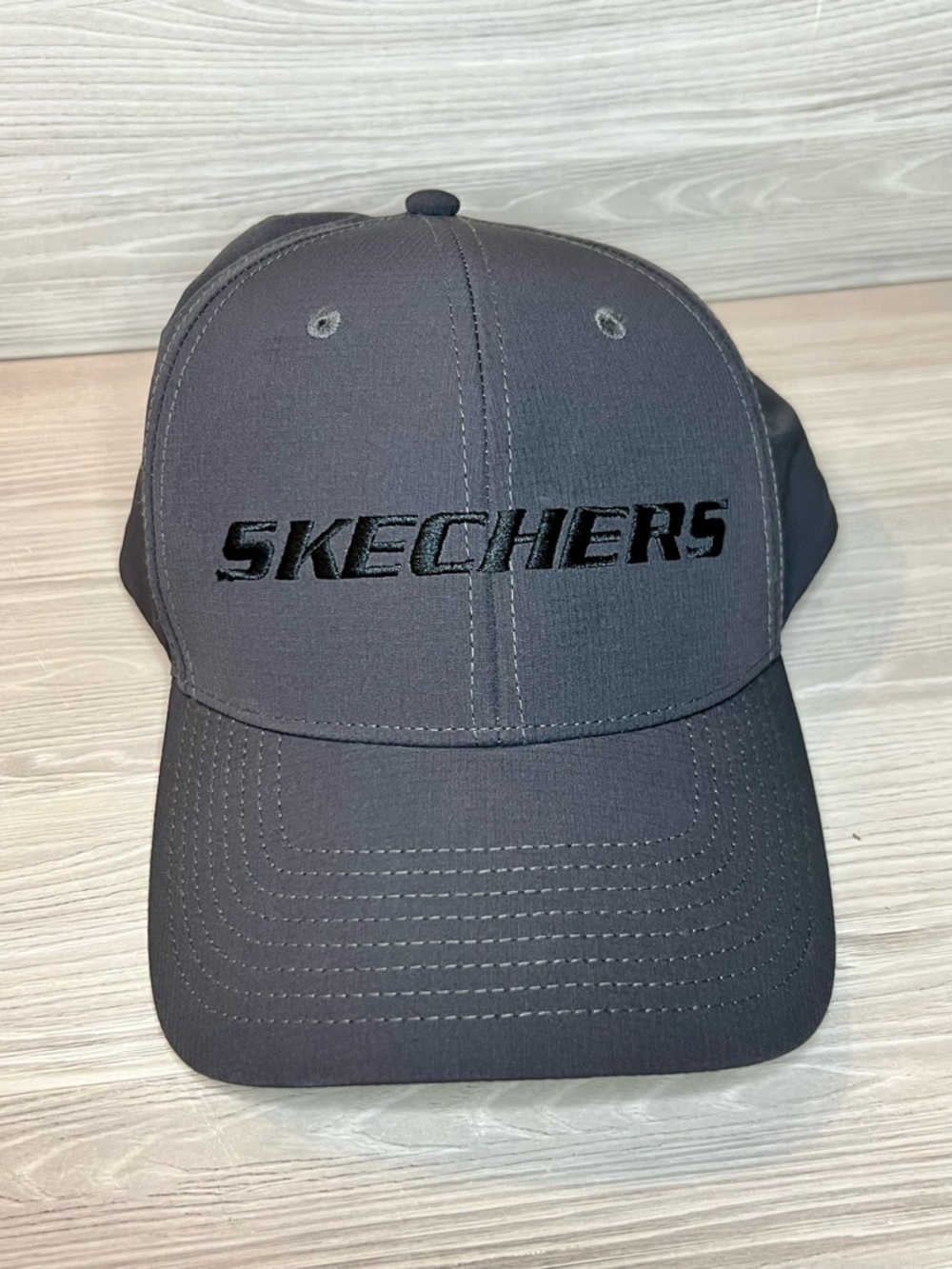 Skechers Snapback Hat Cap Polyester Blend Baseball Outdoors Men Women Gray Black